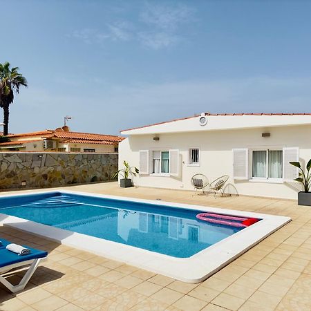 Beachfront Villa And Pool Puerto de Santiago  Luaran gambar