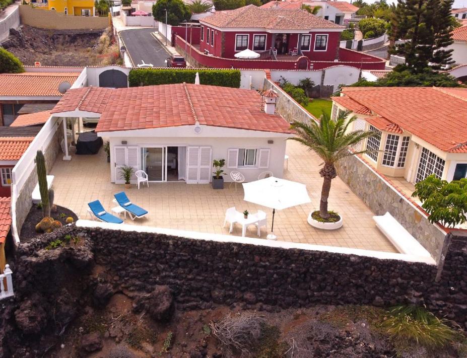 Beachfront Villa And Pool Puerto de Santiago  Luaran gambar